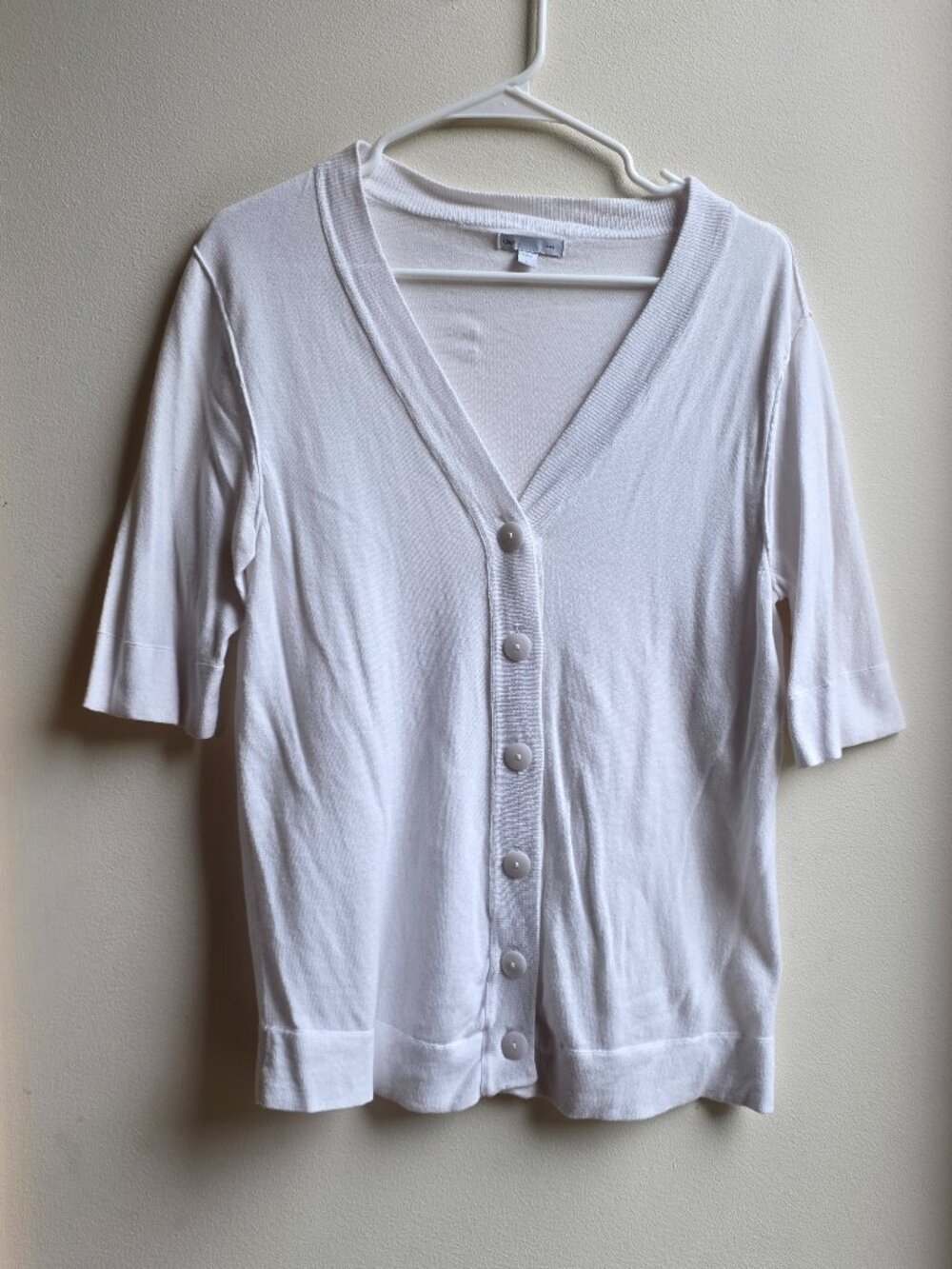 GAP White Short Sleeve Summer Button Down Cardigan Size Large
